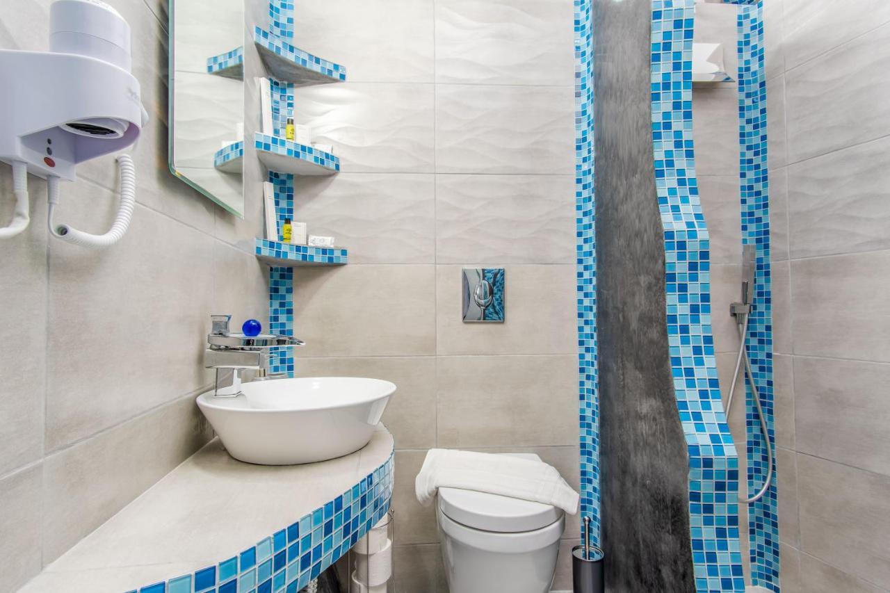 N Renieris Apartments Фиростефани Экстерьер фото